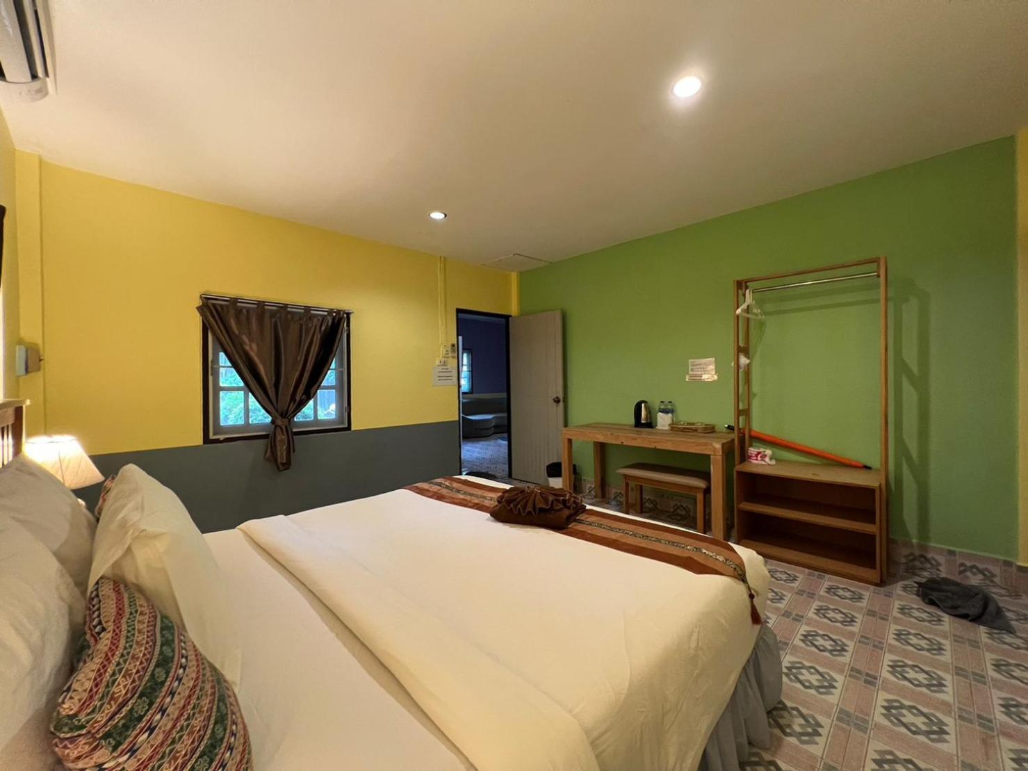 Dong Talay Lipe Beach Resort Zewnętrze zdjęcie